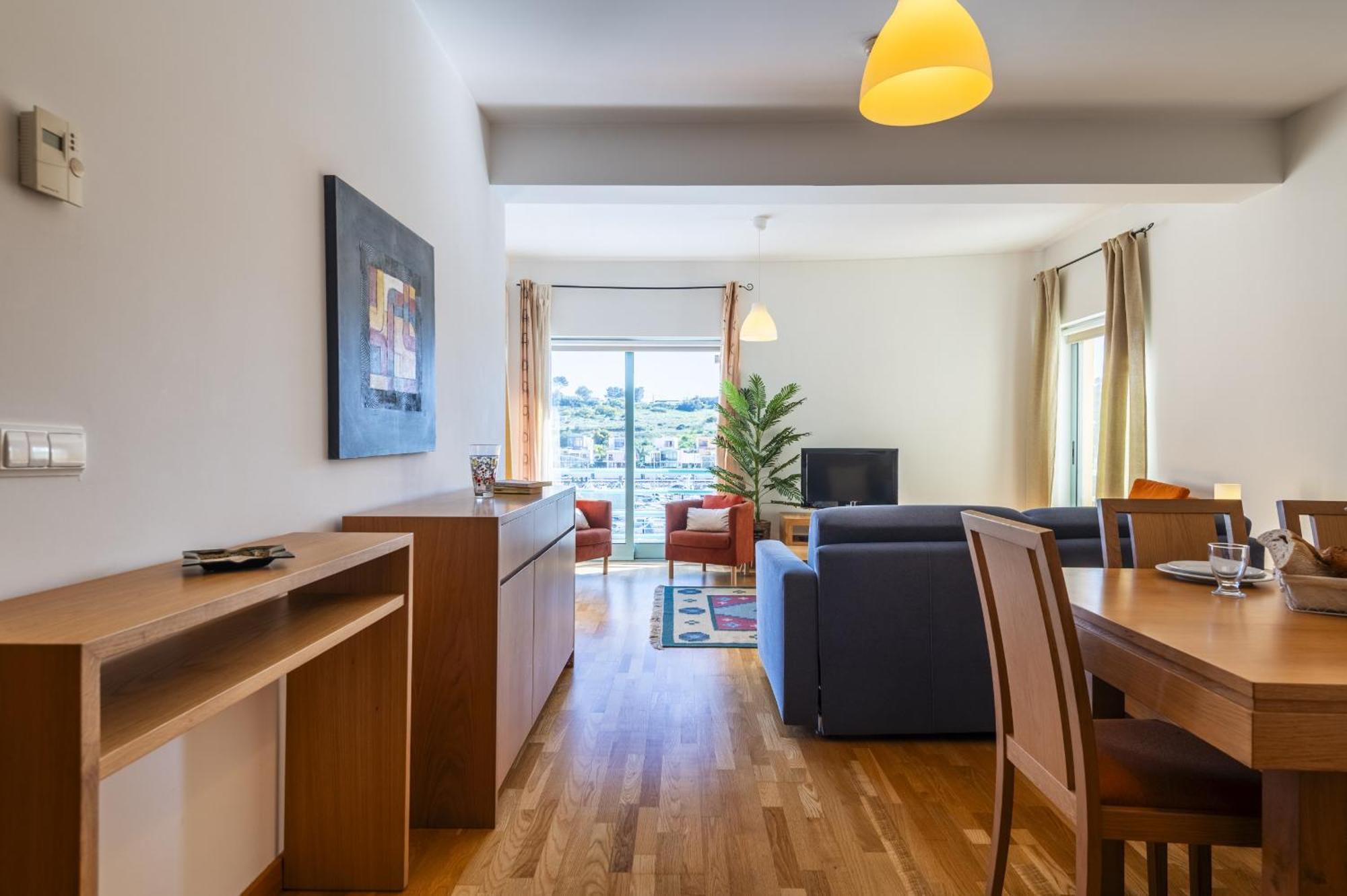Marina Breeze Apartment With Pool - 900M From The Beach Albufeira Extérieur photo